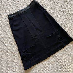 Boss Hugo Boss  Skirt Size 2 Knee Length Black